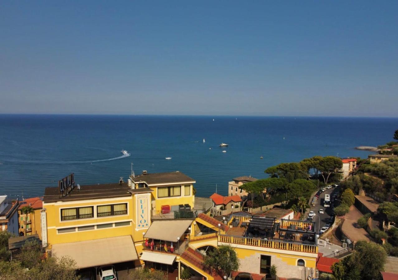 Ulivo Hotel Diano Marina Exterior foto