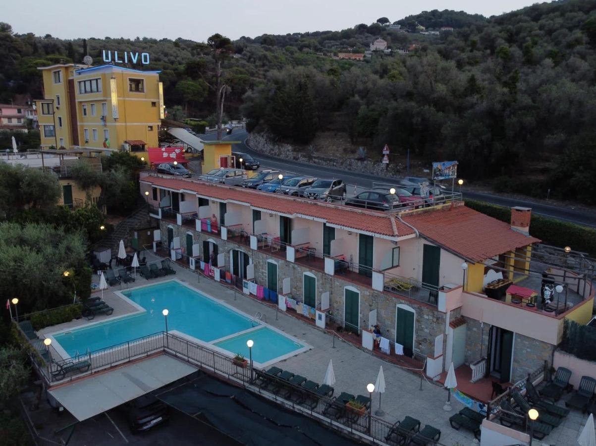 Ulivo Hotel Diano Marina Exterior foto